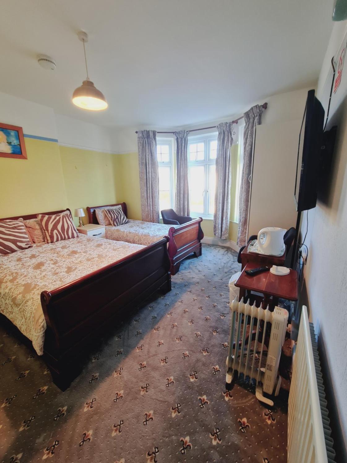 Thornbury Accommodation Burnham-on-Sea Eksteriør billede