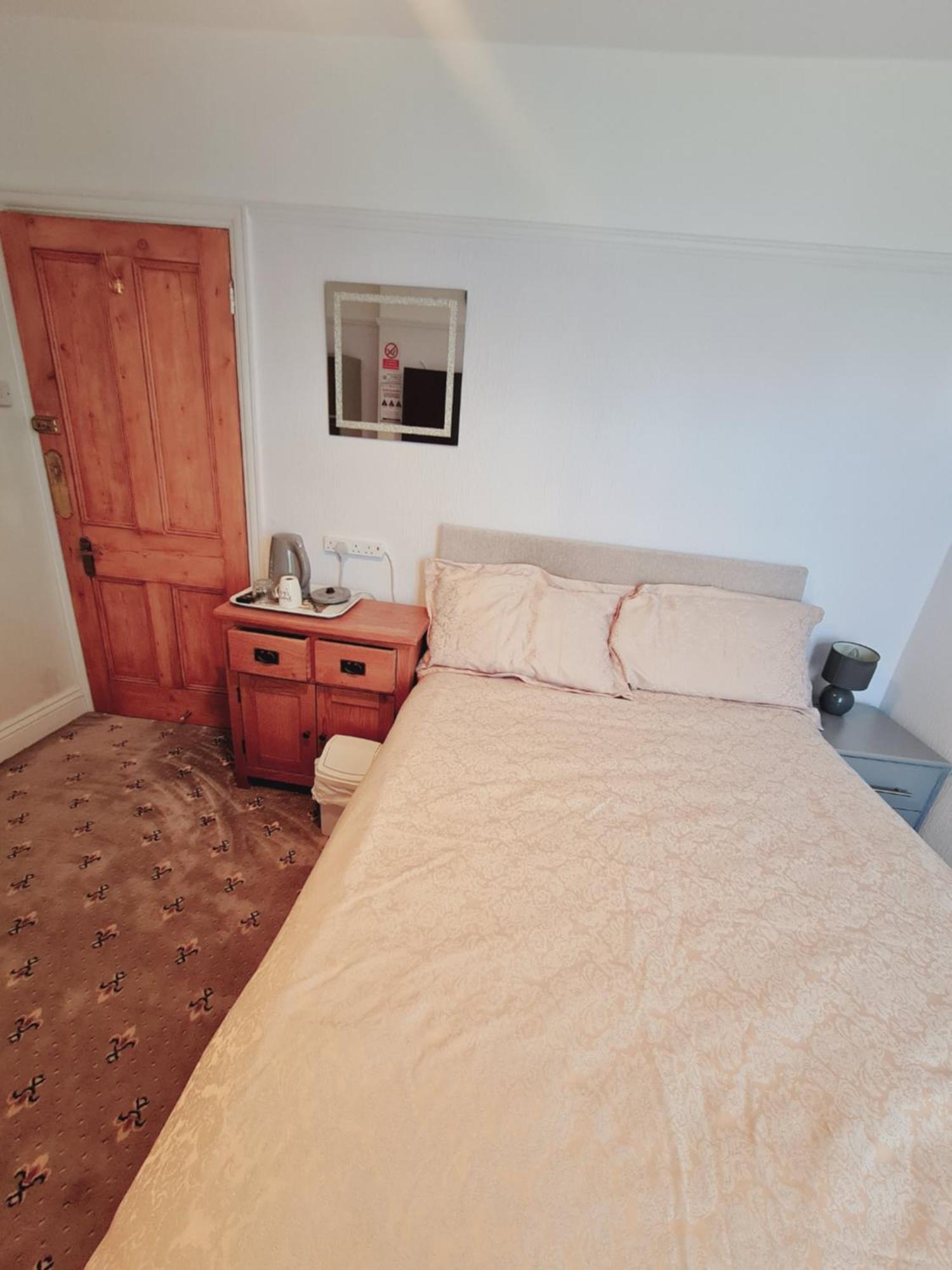 Thornbury Accommodation Burnham-on-Sea Eksteriør billede